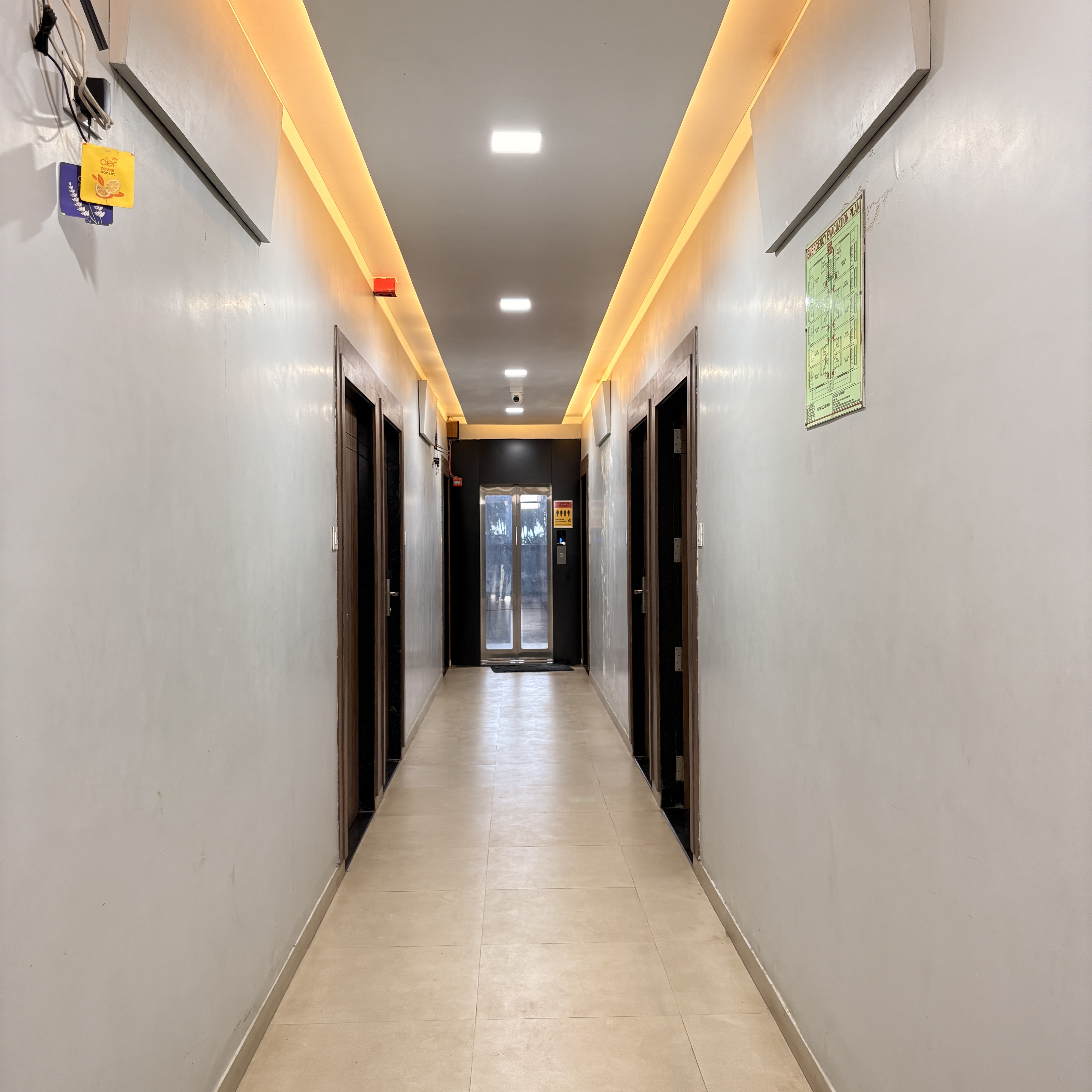Avron Beach Resort Daman — pool, rooms, dining and beach views (photo 8)