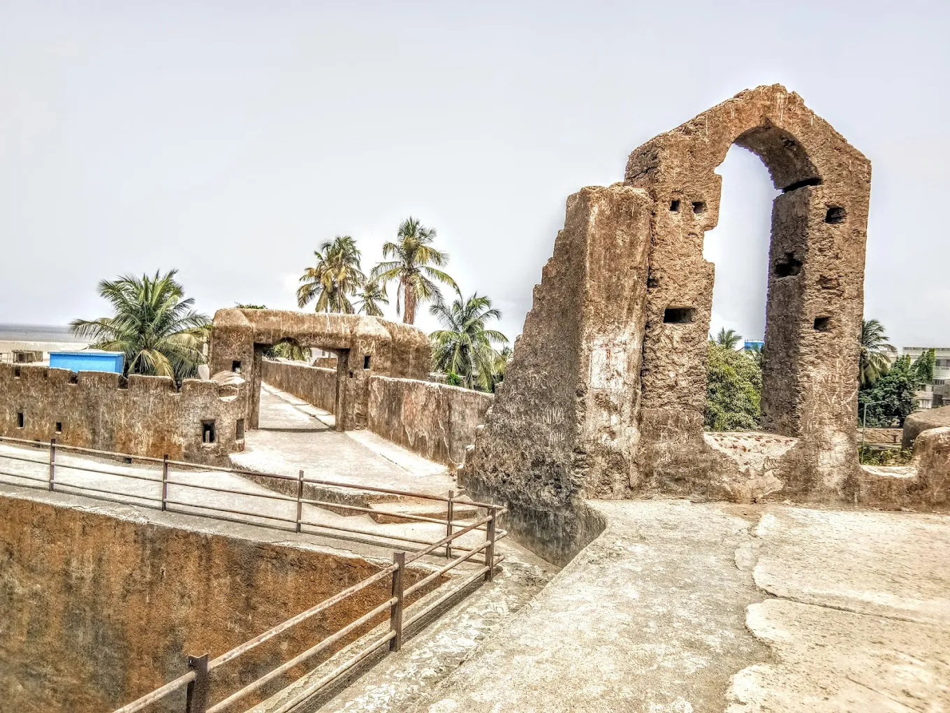 Nani Daman Fort (St. Jerome Fort)